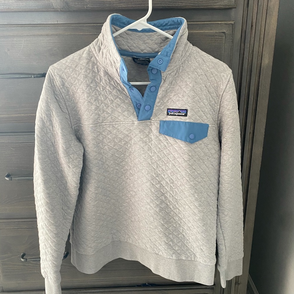 Quilted Patagonia pullover